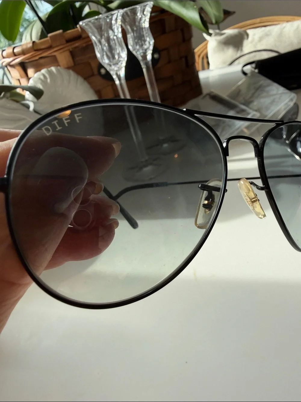 DIFF Aviator Sunglasses - Black Frame with Gray Lenses